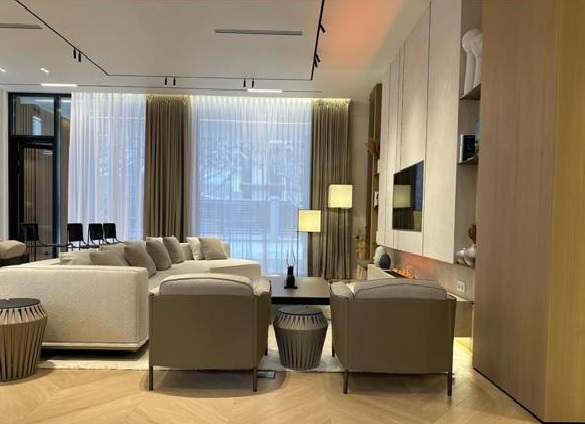 Инженерная доска Французская елка Дуб Прайм White лак 785х125х14/3 мм (1,57 м2/упак)